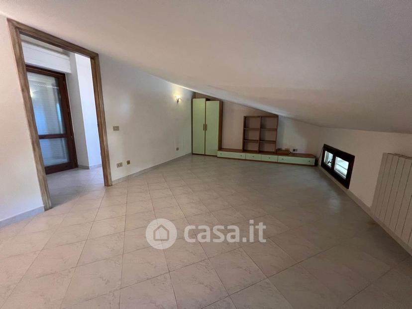 Trilocale in Via Aldo Moro — foto 27 di 33