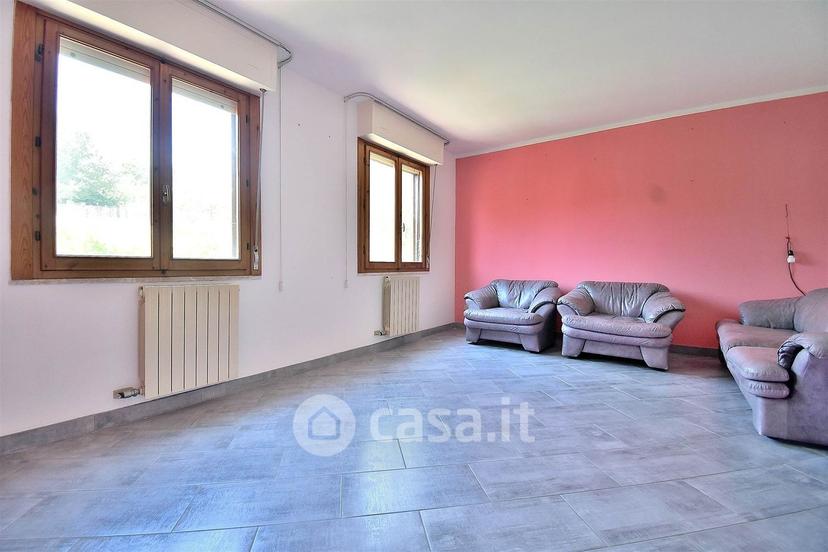 Appartamento in Via Fratelli Rosselli