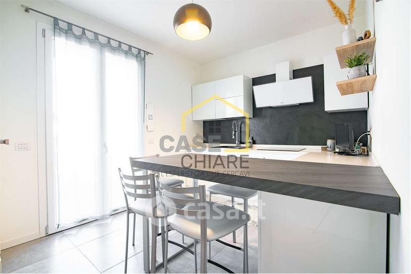 Trilocale in Via Milite Ignoto 14 — foto 26 di 34