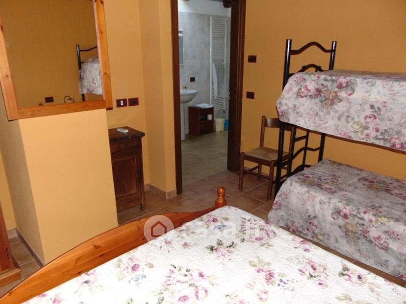 Bilocale in Via Cordara — foto 3 di 25