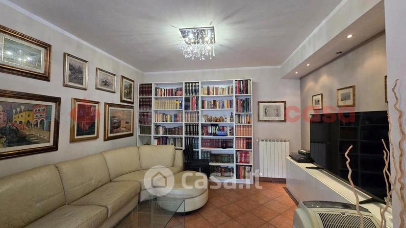 Appartamento in Via Guglielmo degli Ubertini — foto 2 di 39