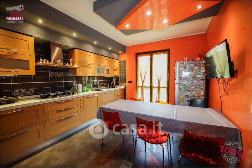 Villa in Via Bergamo 35 — foto 26 di 27