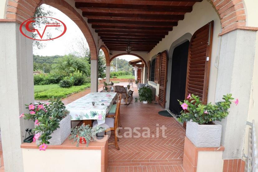 Villa in Via Chiantigiana — foto 20 di 24