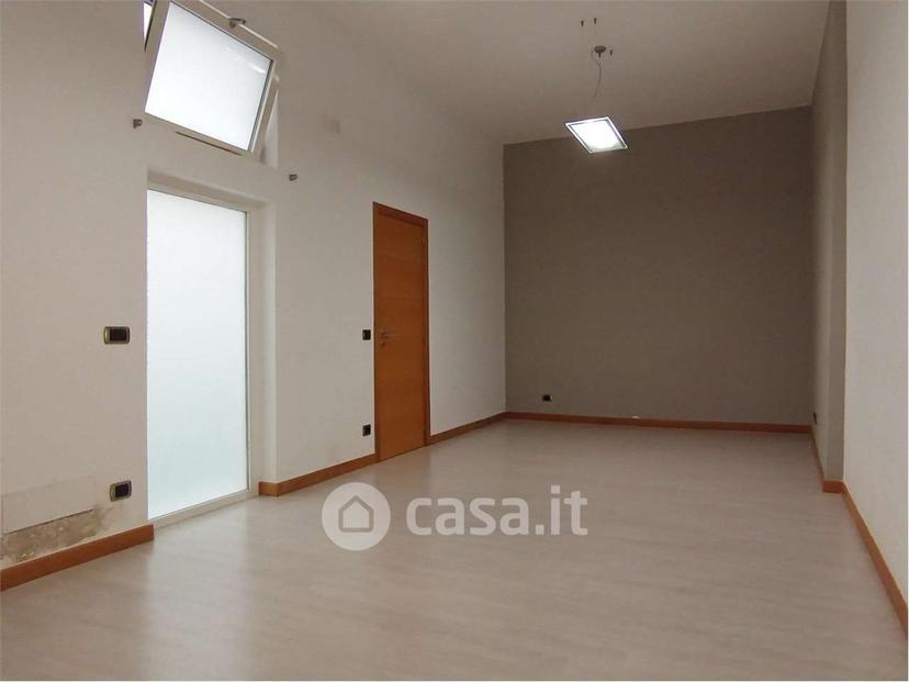 Bilocale in Via Alessandro Manzoni — foto 9 di 9