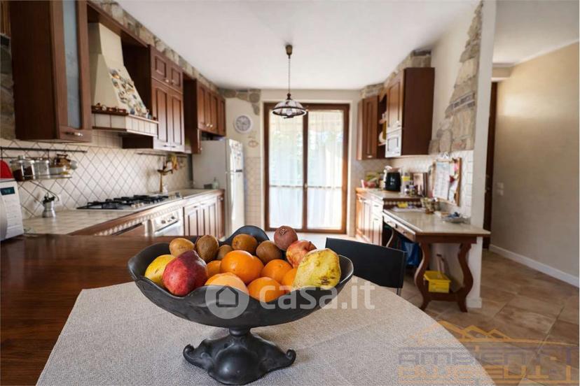 Villa in Via Marco Polo 10 — foto 38 di 40