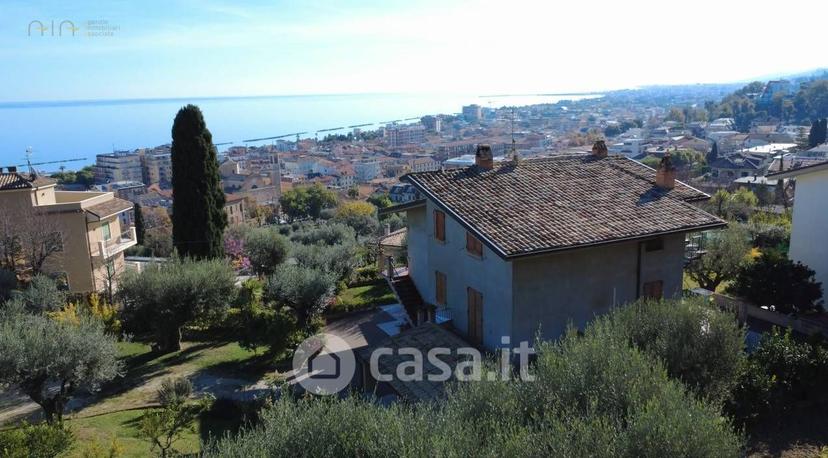 Villa in Via Cagliata 12 — foto 20 di 52