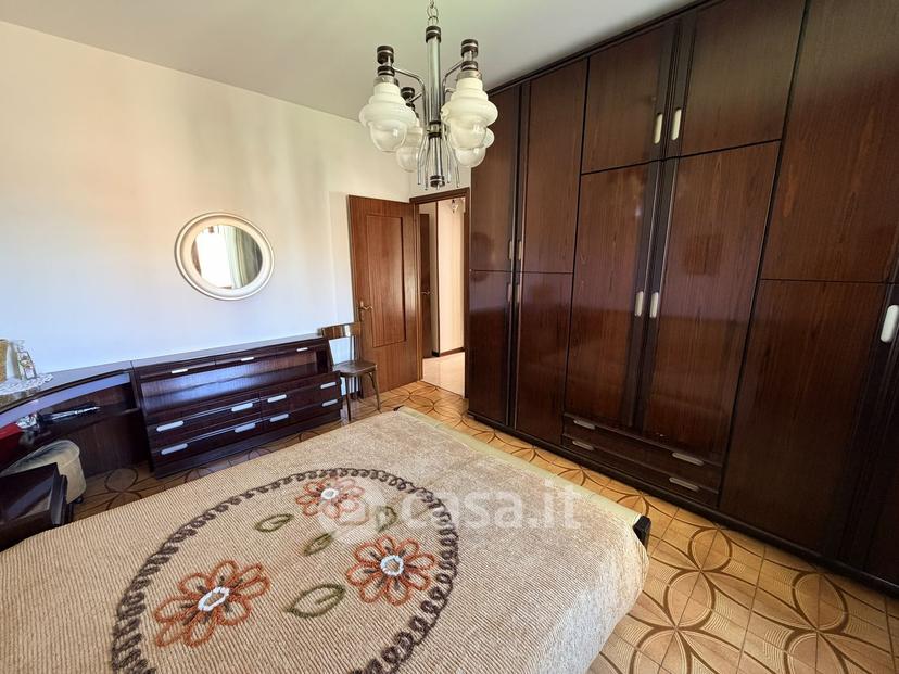 Trilocale in Via Guglielmo Marconi 7 — foto 11 di 37