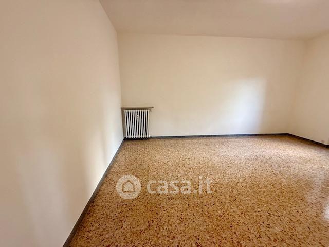Appartamento in Via Cesare Battisti 53100 — foto 15 di 25