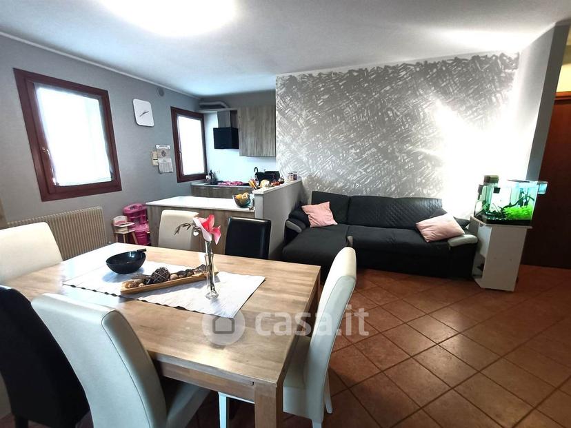 Appartamento in Via Aldo Moro — foto 12 di 34
