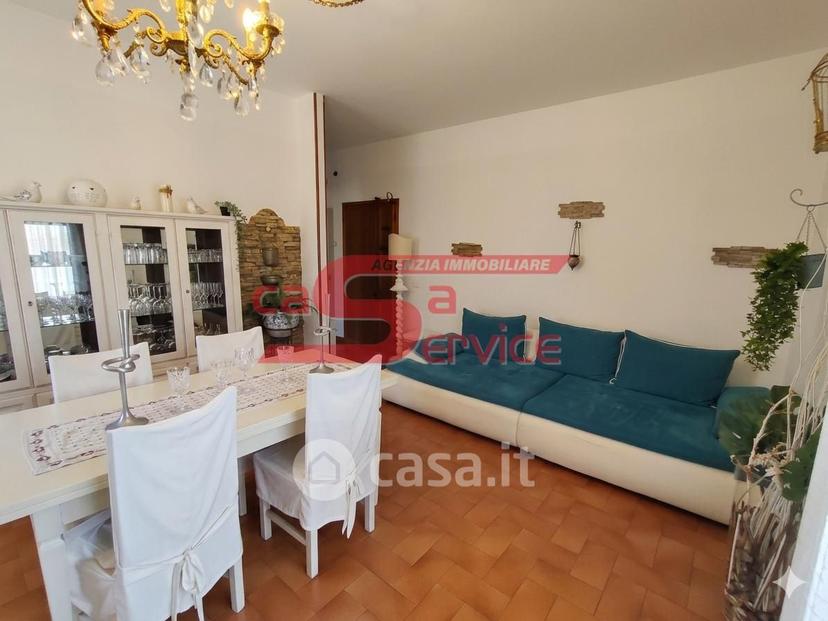 Quadrilocale in Via Croce Guigli 11 — foto 9 di 17