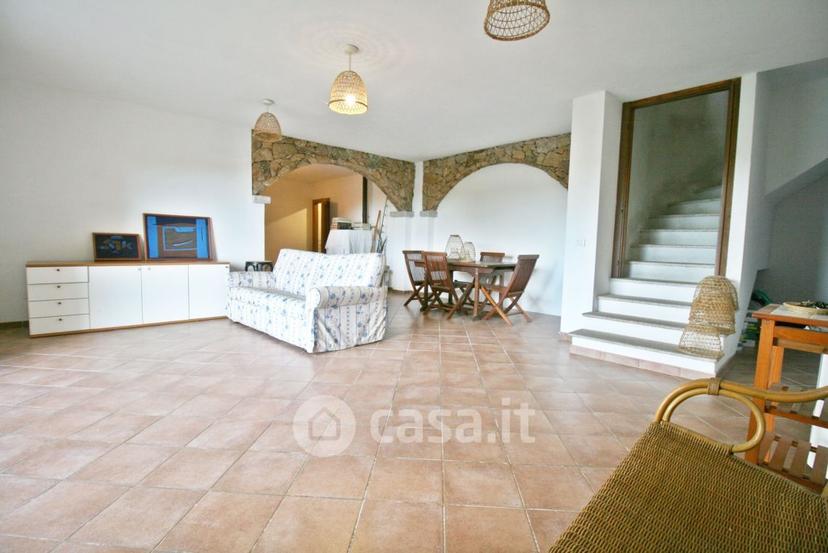 Villa in Via Leonardo da Vinci 25 — foto 11 di 24
