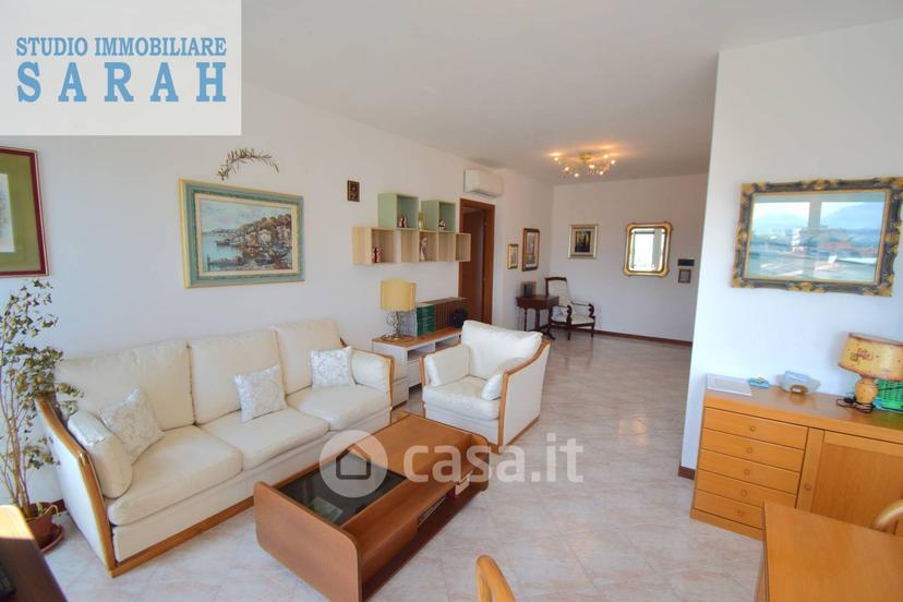 Trilocale in Via Aurelia Nord 200 — foto 10 di 28