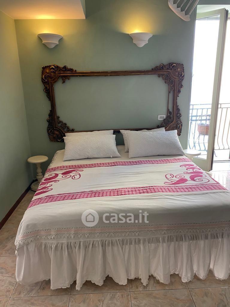Stanza in Supportico d'Astuti — foto 4 di 13
