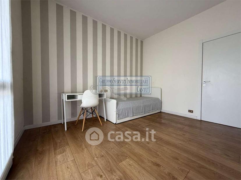 Trilocale in Via Meucci — foto 3 di 34