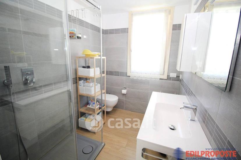Trilocale in Via Pietro Maroncelli 26 — foto 13 di 31