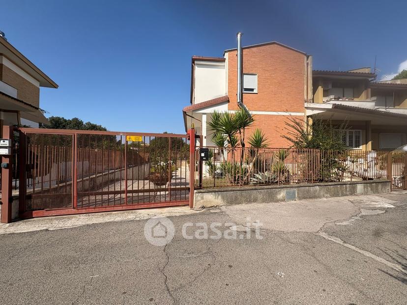 Villa in Via Sardegna 15 — foto 10 di 119