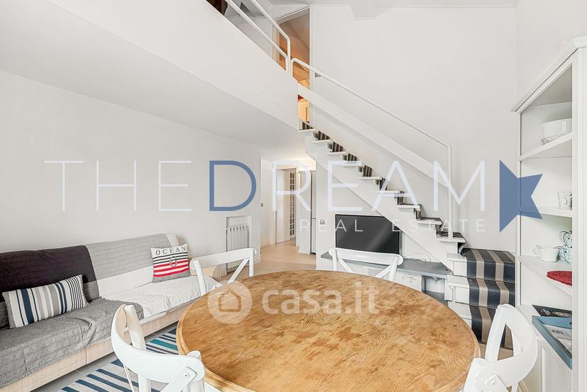 Quadrilocale in Via Giosuè Carducci 87 — foto 18 di 20