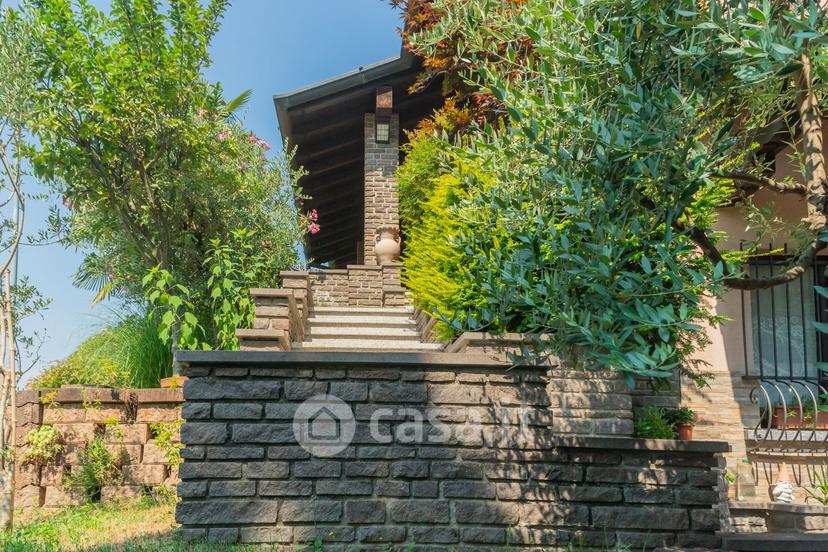 Villa in Via Gianni Rodari 69 — foto 65 di 73