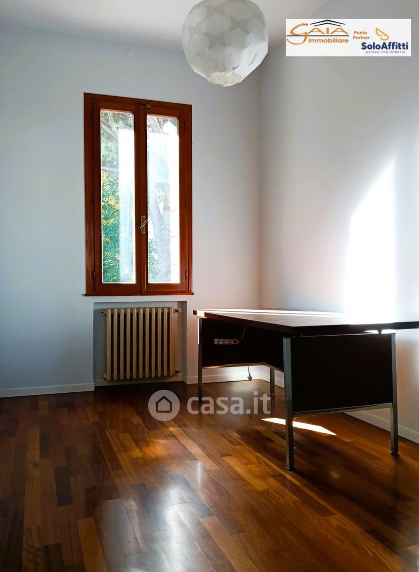 Villa in Via A. Gramsci 46 — foto 50 di 53