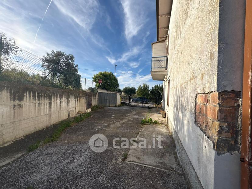 Quadrilocale in Via Badette 49 — foto 23 di 28