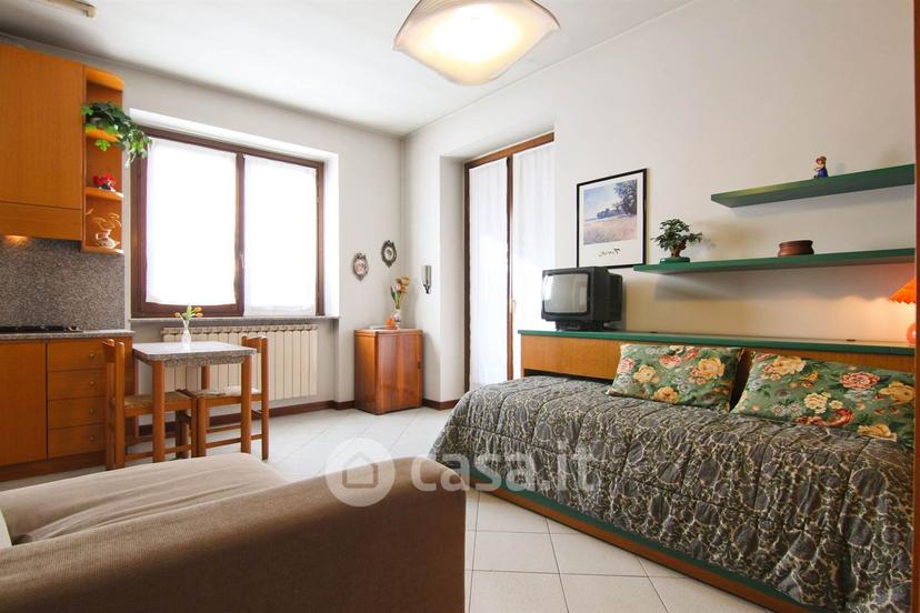 Villa in Via Enrico Fermi 9 — foto 7 di 45