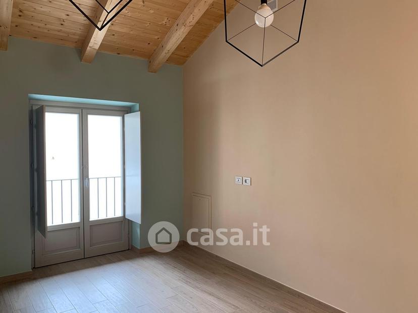 Bilocale in Via Cavour — foto 3 di 13