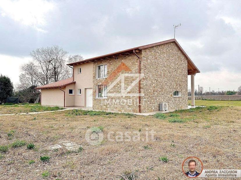 Villa in Via Larghe Ongaresca — foto 34 di 43