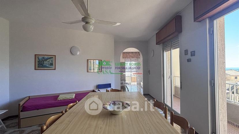 Appartamento in Via Capri — foto 6 di 23