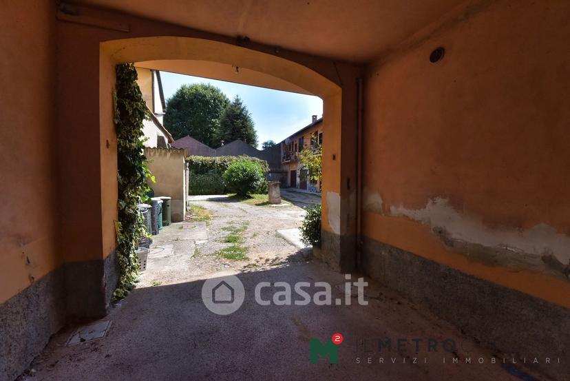 Bilocale in Via C. Battisti 6 — foto 11 di 12