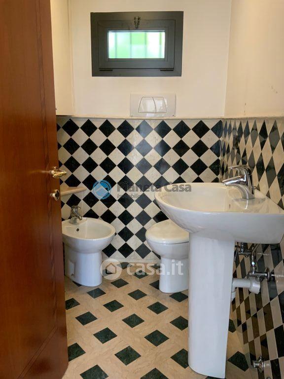 Villa in Via Antonio Simeone Sografi 11 — foto 12 di 33