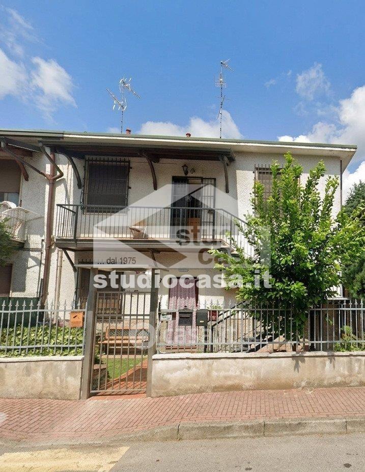 Trilocale in Via del Cavaliere — foto 8 di 51