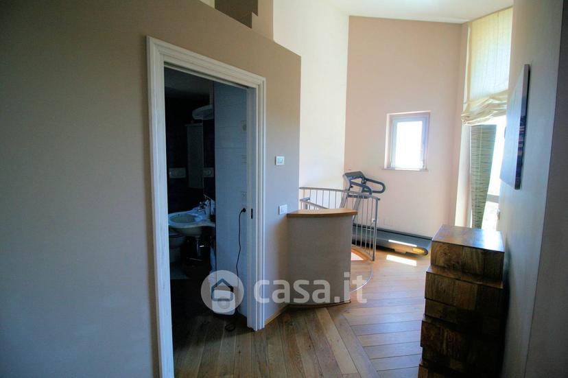 Villa in Via Kaiser Parodi — foto 23 di 32