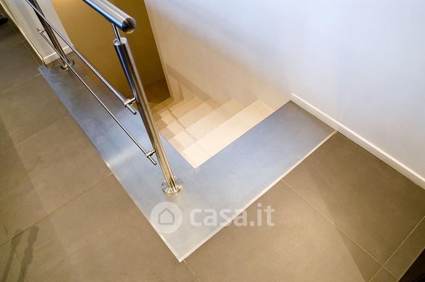 Villa in Via Alessandro Manzoni — foto 49 di 54