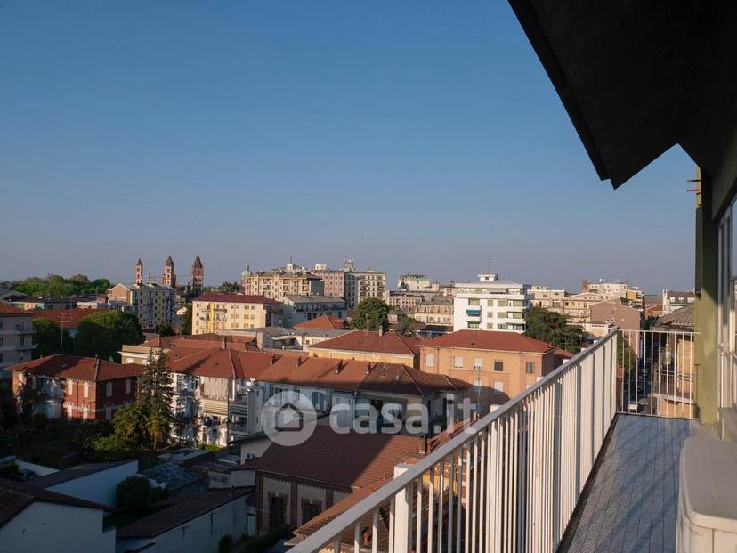 Appartamento in Corso Fiume 23 — foto 10 di 27