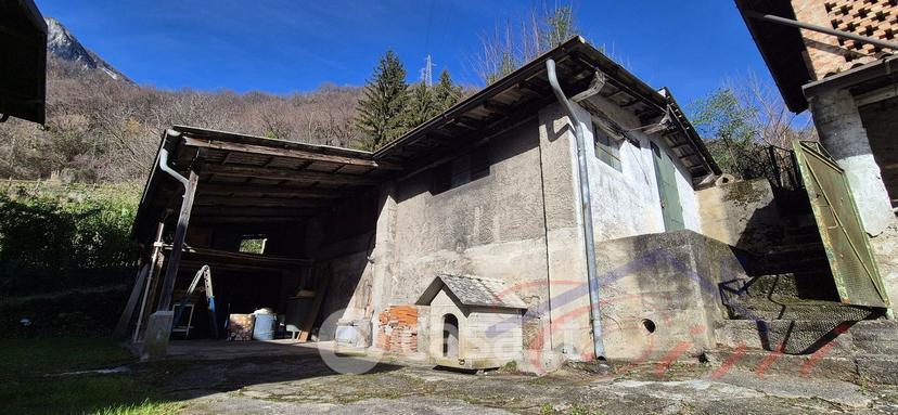 Villa in Via della Valsassina — foto 2 di 96