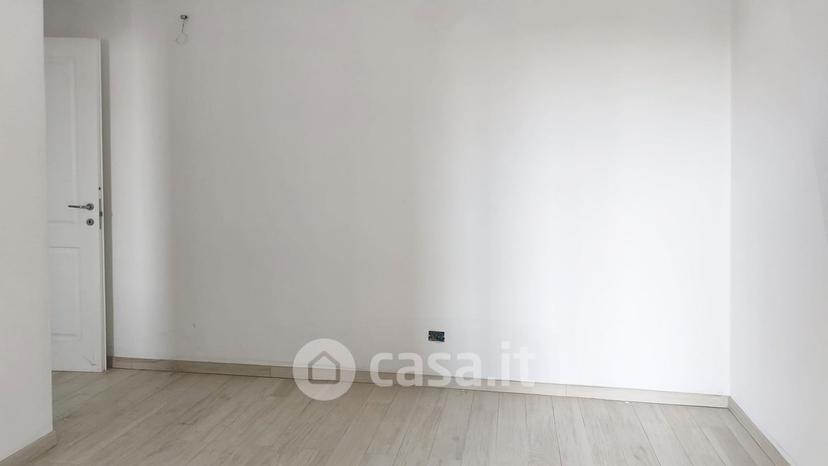 Bilocale in Via Martiri delle Foibe 23 — foto 14 di 28