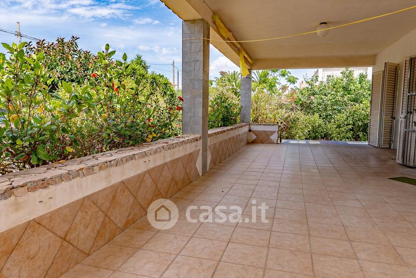 Villa in Via Mar Mediterraneo — foto 22 di 39