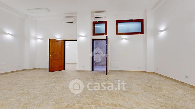 Trilocale in Via Ada Negri — foto 7 di 17