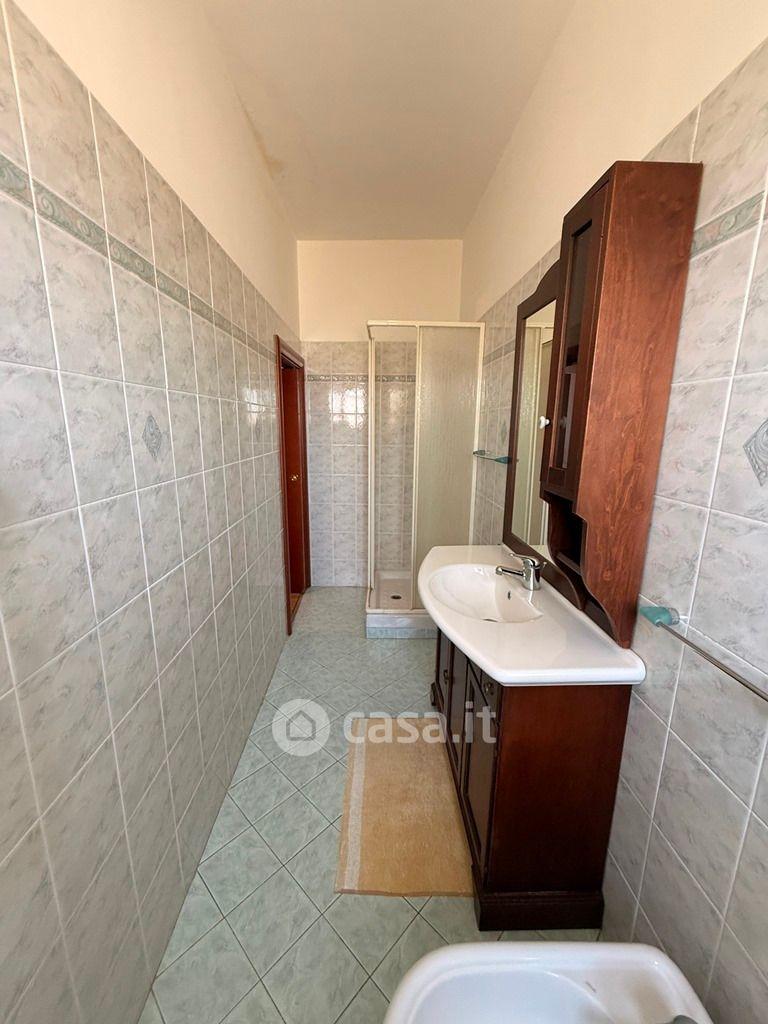 Appartamento in Via Massimo d'Antona 19 — foto 12 di 65