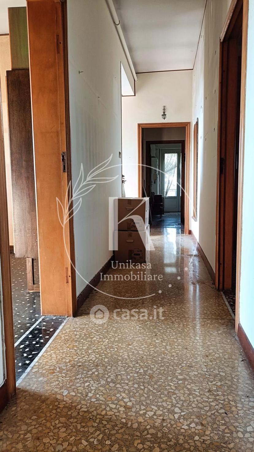 Villa in Via Bellavista 12 — foto 10 di 44