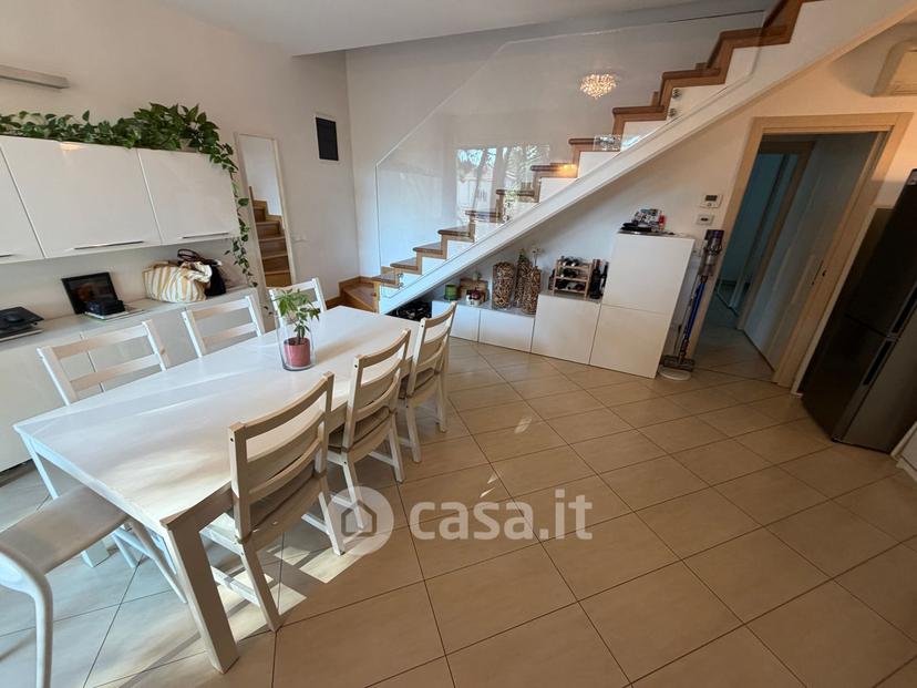 Quadrilocale in Viale Capua 2 R — foto 4 di 32