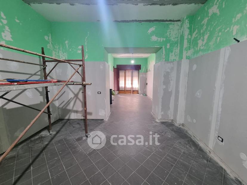 Trilocale in Via Cosimo Petrillo 132 — foto 30 di 30