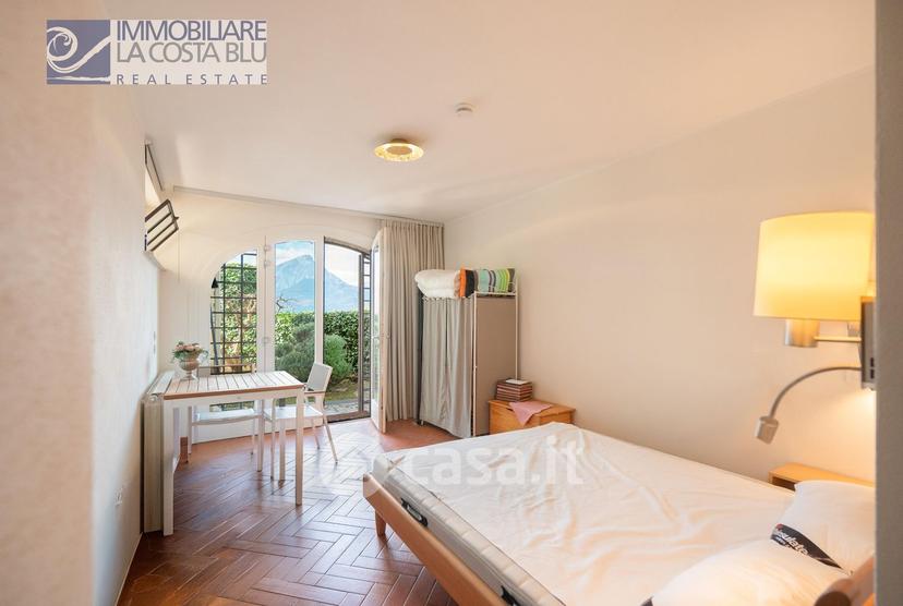 Villa in Via Alessandro Manzoni — foto 33 di 53