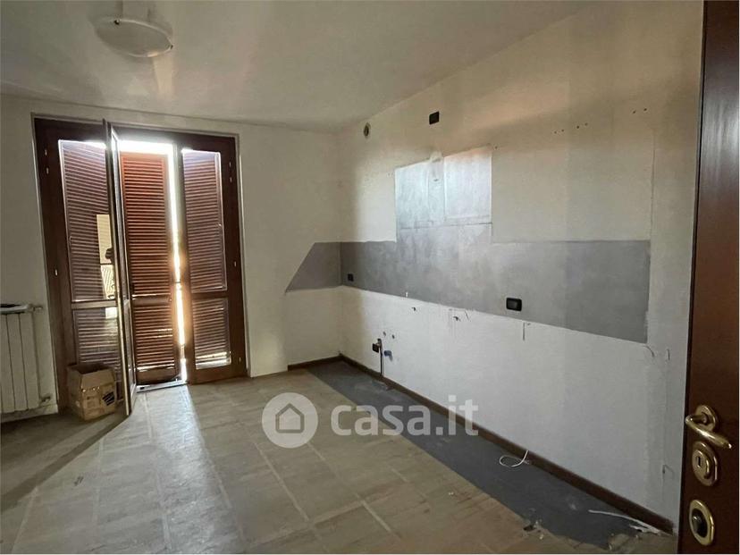 Appartamento in Via Quarterone 18 — foto 4 di 25