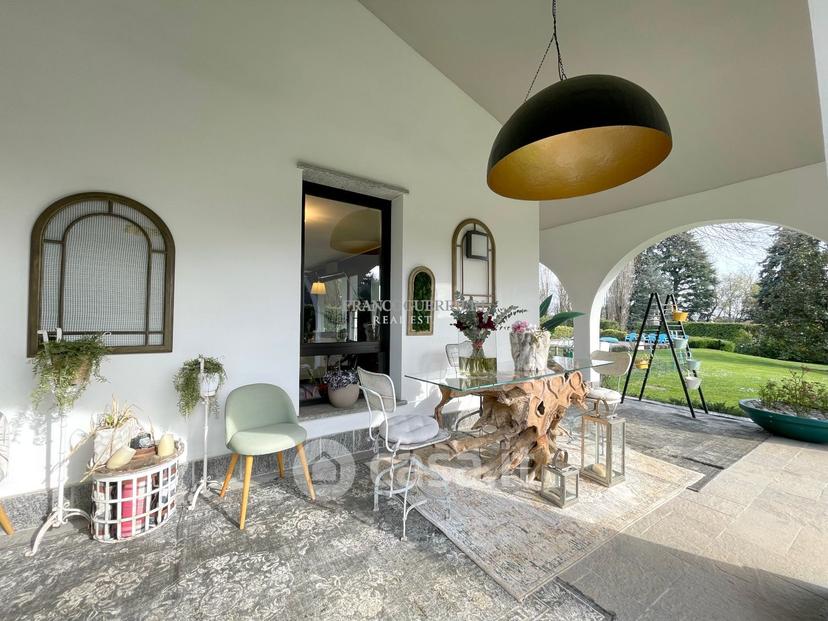 Villa in Via Alcide de Gasperi — foto 11 di 38