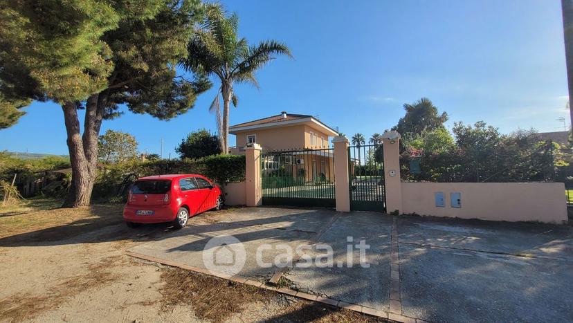 Villa in Strada Comunale Ciaramiti Brattirò — foto 9 di 20
