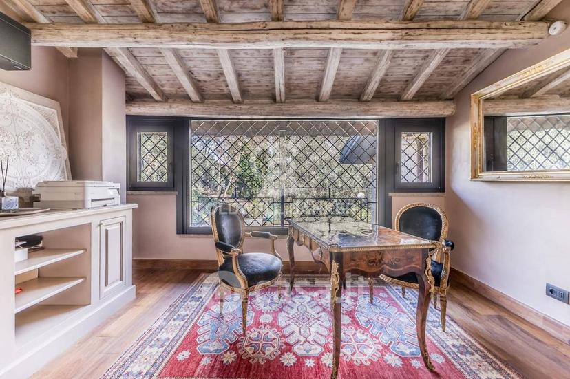 Villa in Strada Cassia Sud — foto 12 di 77