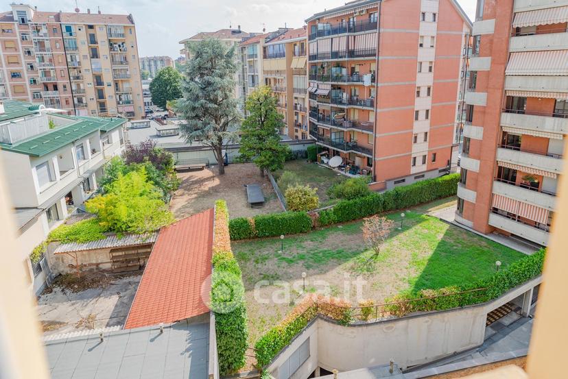 Stanza in Corso Peschiera 335 — foto 9 di 49