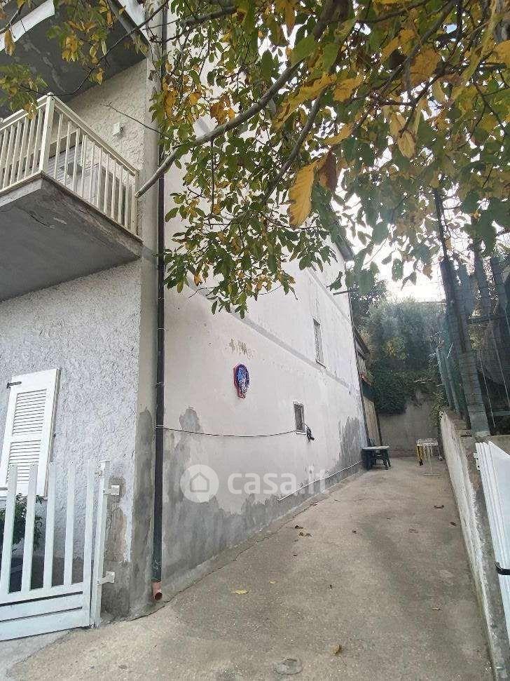 Quadrilocale in Via dei Colli — foto 2 di 37