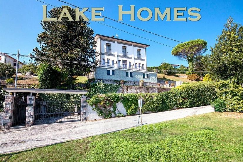 Villa in Via Per Lesa 19 — foto 28 di 39